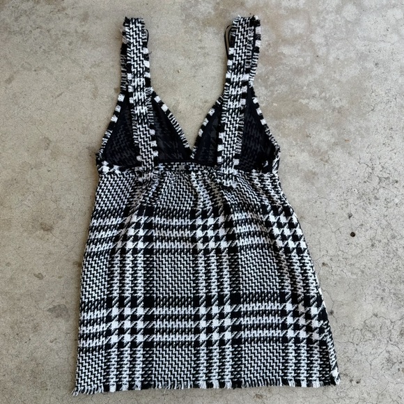 ZARA Houndstooth Black White Fringe V Neck Pinafore Jumper Mini Dress medium - Picture 3 of 6